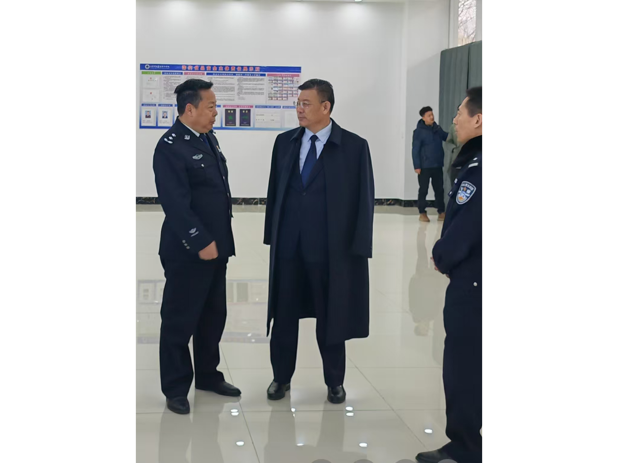 集团董事长张万清一行参观山东司法警官职业学院